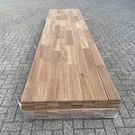 Ca. 48x Guyana Teak dekdelen gevingerlast, 21x120mm, lengte 400ccm